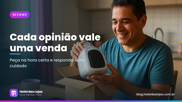 Cliente abrindo a caixa de um eletroportátil na mesa da cozinha com o celular ao lado