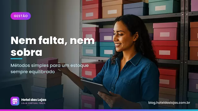 Lojista confere caixas de calçados nas prateleiras com um tablet durante a contagem do estoque
