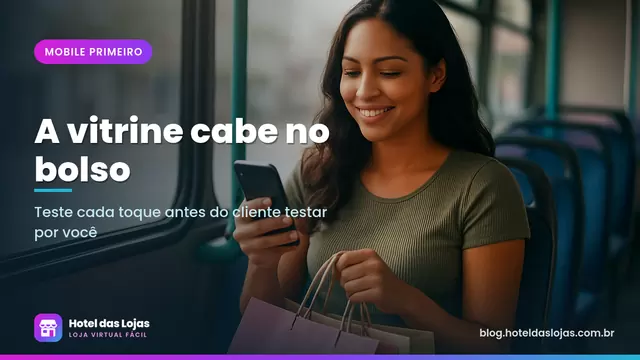 Mulher sentada no ônibus segura o celular com uma das mãos enquanto faz compras pela internet