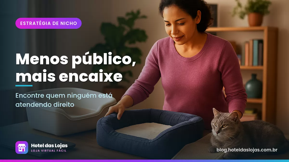 Empreendedor organizando produtos para gatos idosos, como cama ortopédica e rampa, com um gato cinza ao lado